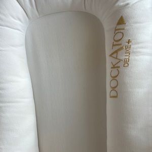 Doc A Tot white. Excellent condition. Used hand full of times